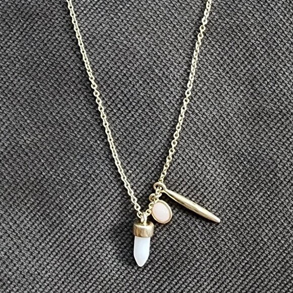 Universal Thread Semi-Precious Rose Quartz Rejuvination Harmony Cluster Necklace - Picture 5 of 15